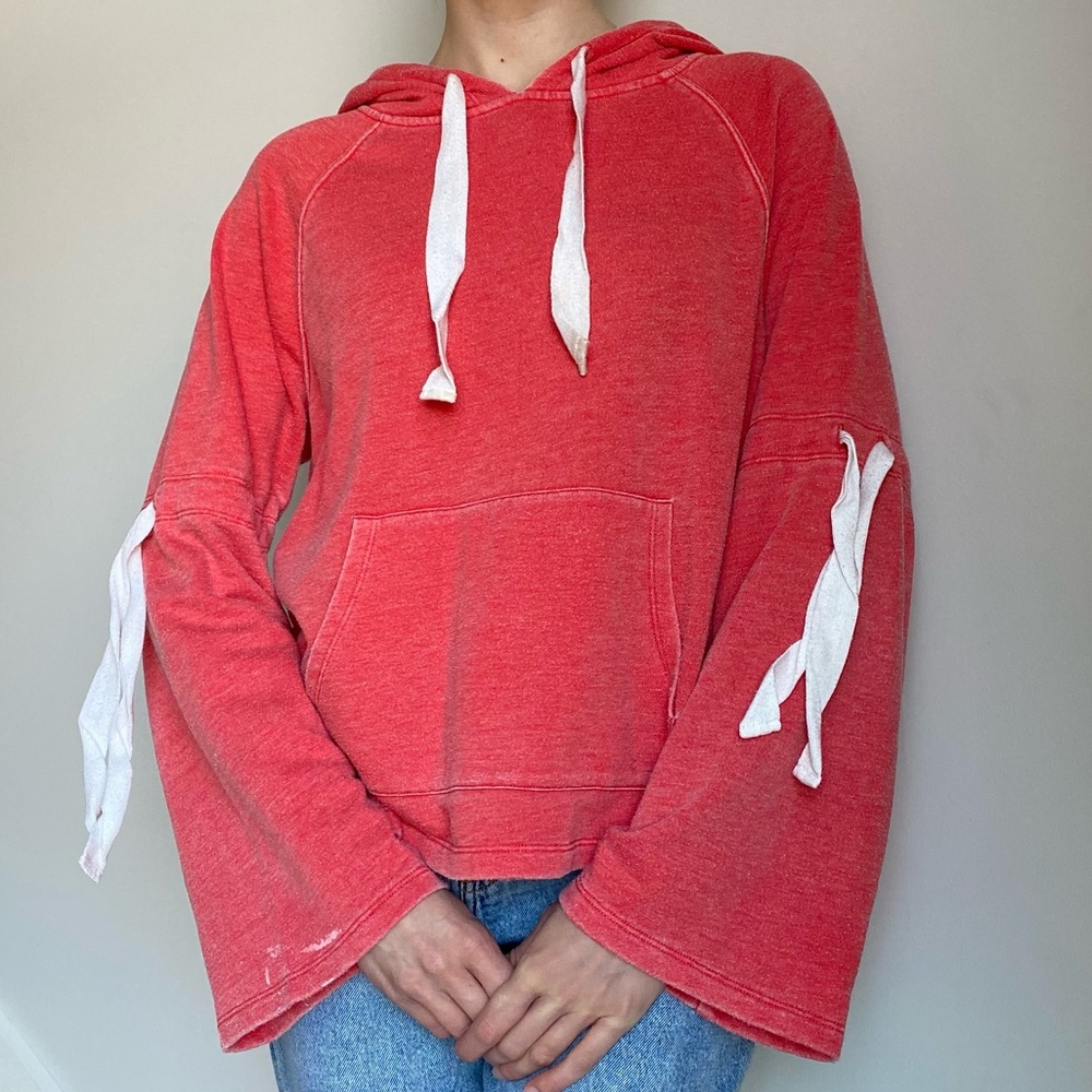 BETSEY JOHNSON Performance Sweatshirt